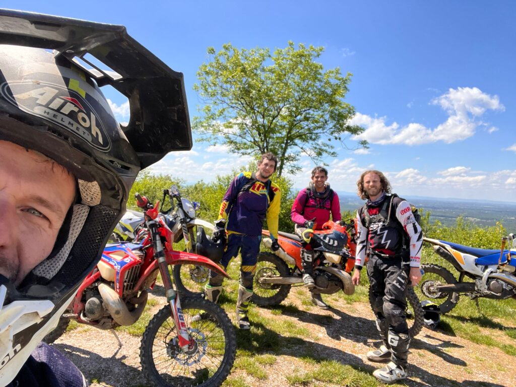 Où faire de l’enduro moto près de Genève et Lausanne ? (Spécial frontaliers)